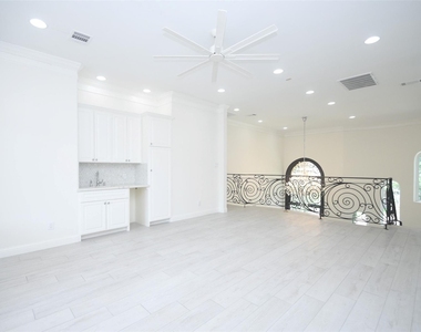 422 Mignon Lane - Photo Thumbnail 25