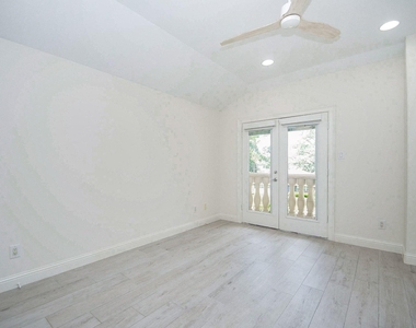 422 Mignon Lane - Photo Thumbnail 26