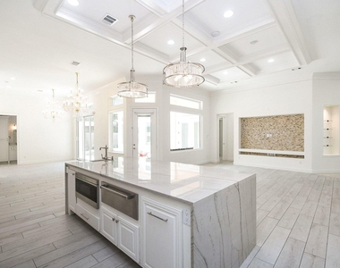 422 Mignon Lane - Photo Thumbnail 11