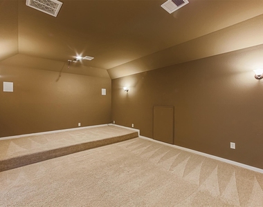 3402 Duplin Creek Drive - Photo Thumbnail 23