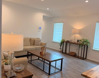 5463 Portwood Acres Dr Drive - Photo Thumbnail 3
