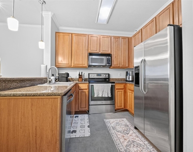 9200 Westheimer Road - Photo Thumbnail 3
