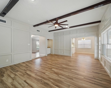 22406 Prince George Street - Photo Thumbnail 7