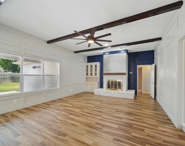 22406 Prince George Street - Photo Thumbnail 4