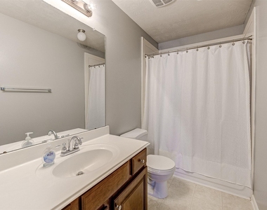 3718 Quarter Horse Trail - Photo Thumbnail 32