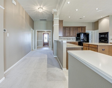 3718 Quarter Horse Trail - Photo Thumbnail 27