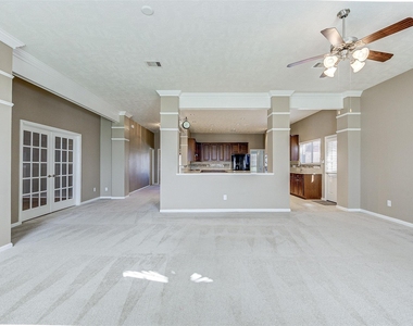 3718 Quarter Horse Trail - Photo Thumbnail 22