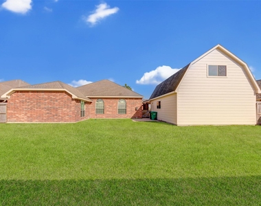 3718 Quarter Horse Trail - Photo Thumbnail 47