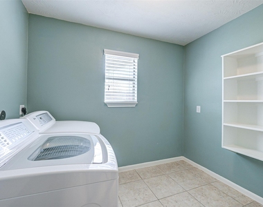3718 Quarter Horse Trail - Photo Thumbnail 11