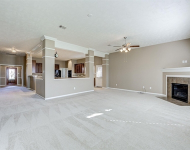 3718 Quarter Horse Trail - Photo Thumbnail 23