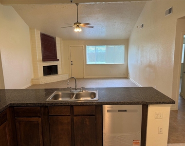 8307 Bird Meadow Lane - Photo Thumbnail 5