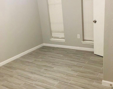 513 Cypress Avenue - Photo Thumbnail 11