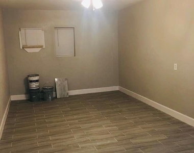 513 Cypress Avenue - Photo Thumbnail 6