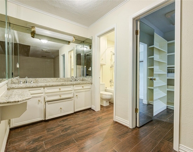 10850 Kirktown Drive - Photo Thumbnail 9