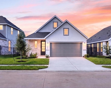 27447 Sunterra Village Drive - Photo Thumbnail 6