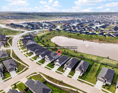 27447 Sunterra Village Drive - Photo Thumbnail 3