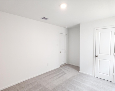 26819 Feather Reed Drive - Photo Thumbnail 28