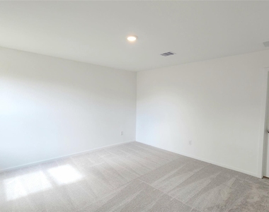 26819 Feather Reed Drive - Photo Thumbnail 10