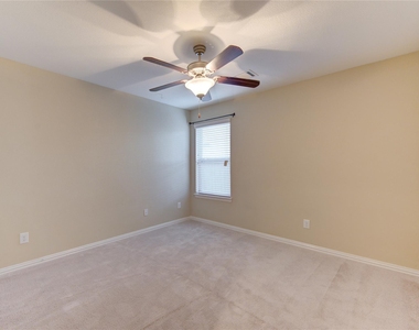 6519 Point Hollow Lane - Photo Thumbnail 12