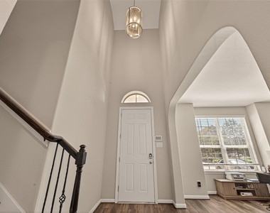 15707 Braemar Cove Drive - Photo Thumbnail 3