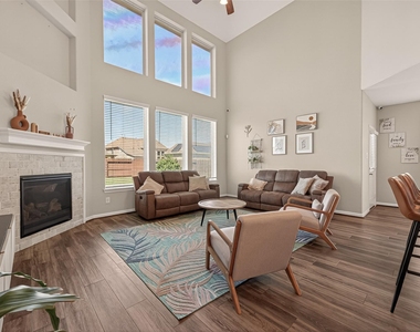 15707 Braemar Cove Drive - Photo Thumbnail 5