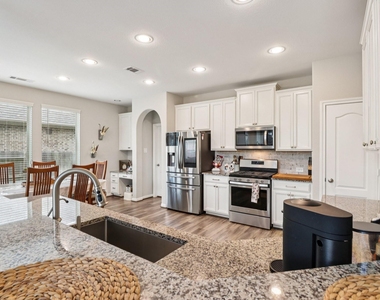 15707 Braemar Cove Drive - Photo Thumbnail 8
