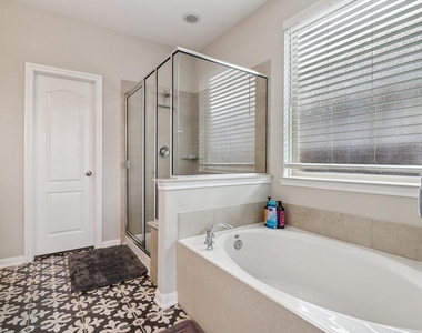 15707 Braemar Cove Drive - Photo Thumbnail 10