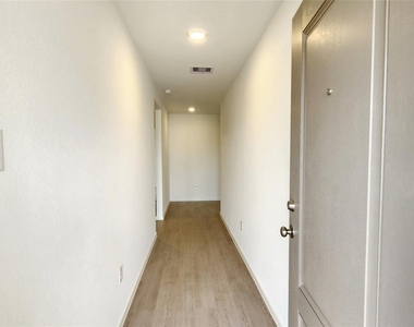 26715 Red Sunset Maple Lane - Photo Thumbnail 3