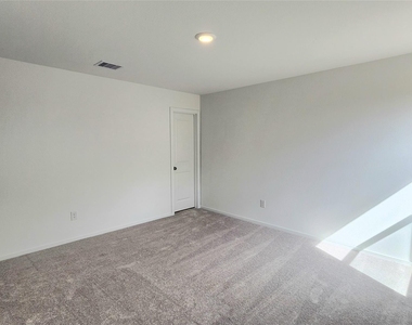 26715 Red Sunset Maple Lane - Photo Thumbnail 23