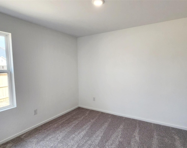 26715 Red Sunset Maple Lane - Photo Thumbnail 11
