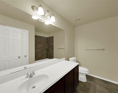20803 Fair Walnut Way - Photo Thumbnail 17