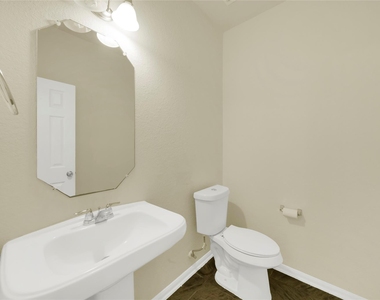 20803 Fair Walnut Way - Photo Thumbnail 26