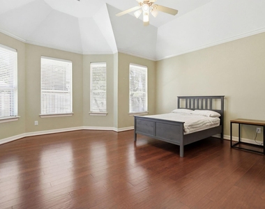 3502 Stanbury Place Lane - Photo Thumbnail 6