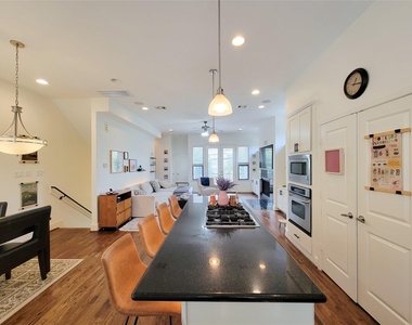 403 Jackson Hill Street - Photo Thumbnail 16