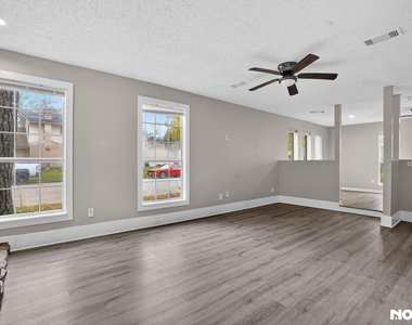 17805 Villa Way Drive - Photo Thumbnail 6