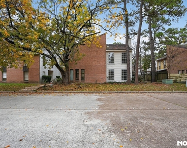 17805 Villa Way Drive - Photo Thumbnail 34
