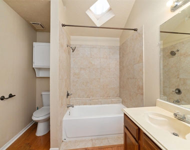 1934 Pincher Creek Drive - Photo Thumbnail 22