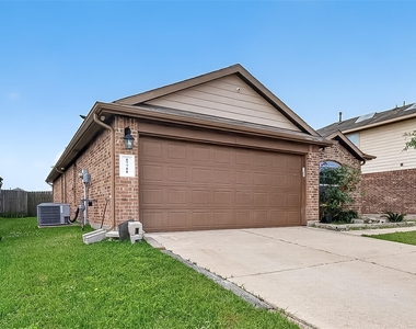 17711 Rose Summit Lane - Photo Thumbnail 2