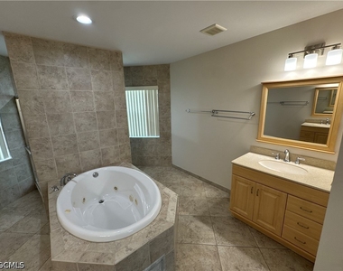 4914 7th Street W - Photo Thumbnail 21
