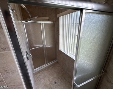4914 7th Street W - Photo Thumbnail 24