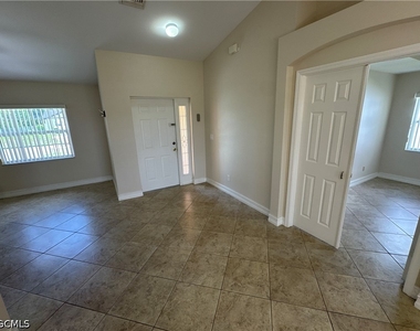 4914 7th Street W - Photo Thumbnail 13