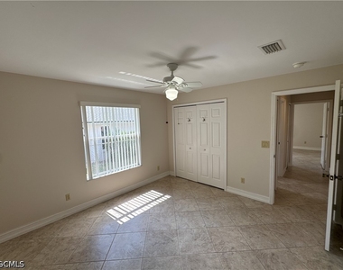 4914 7th Street W - Photo Thumbnail 37
