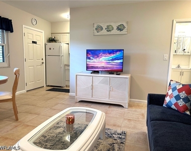 130 N Collier Boulevard - Photo Thumbnail 9