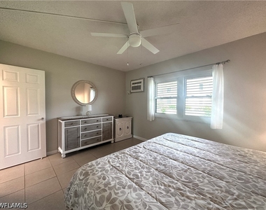 130 N Collier Boulevard - Photo Thumbnail 4