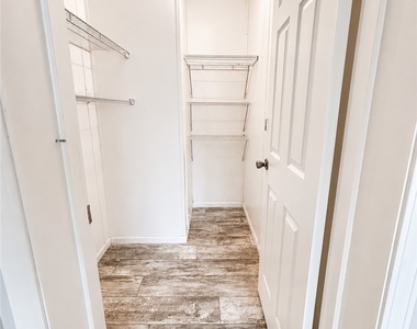 3617 66th Street W - Photo Thumbnail 13