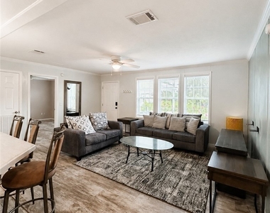 3617 66th Street W - Photo Thumbnail 6