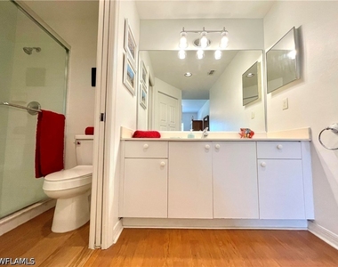 685 Windsor Square - Photo Thumbnail 20