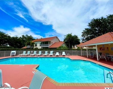 685 Windsor Square - Photo Thumbnail 6