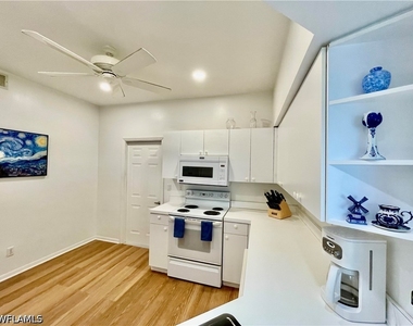 685 Windsor Square - Photo Thumbnail 35