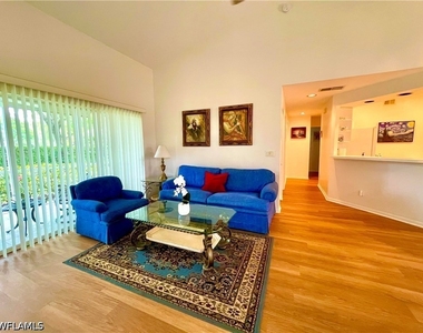 685 Windsor Square - Photo Thumbnail 15
